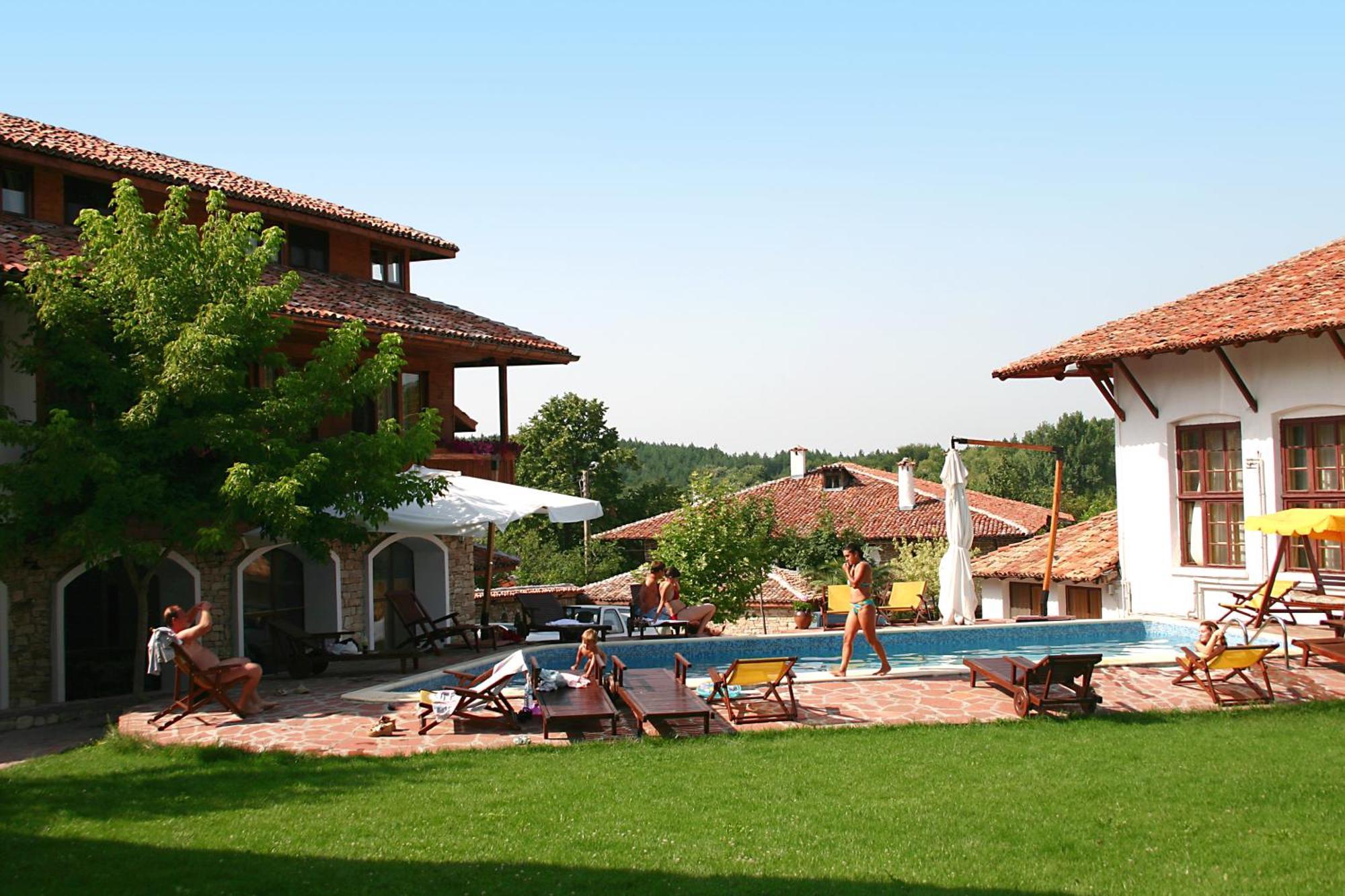 Hotel Izvora - Garden Retreat Arbanasi Exterior foto