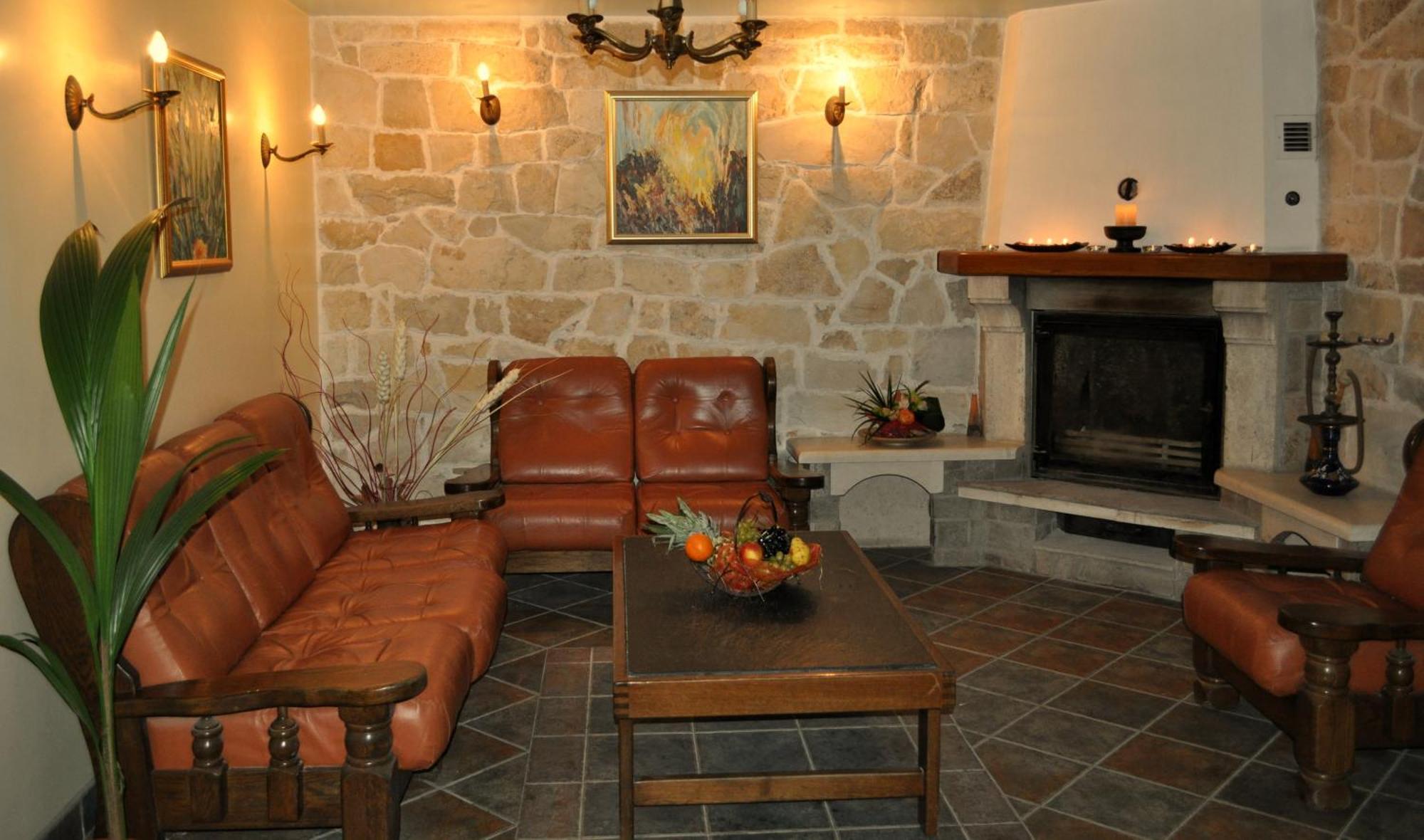 Hotel Izvora - Garden Retreat Arbanasi Exterior foto