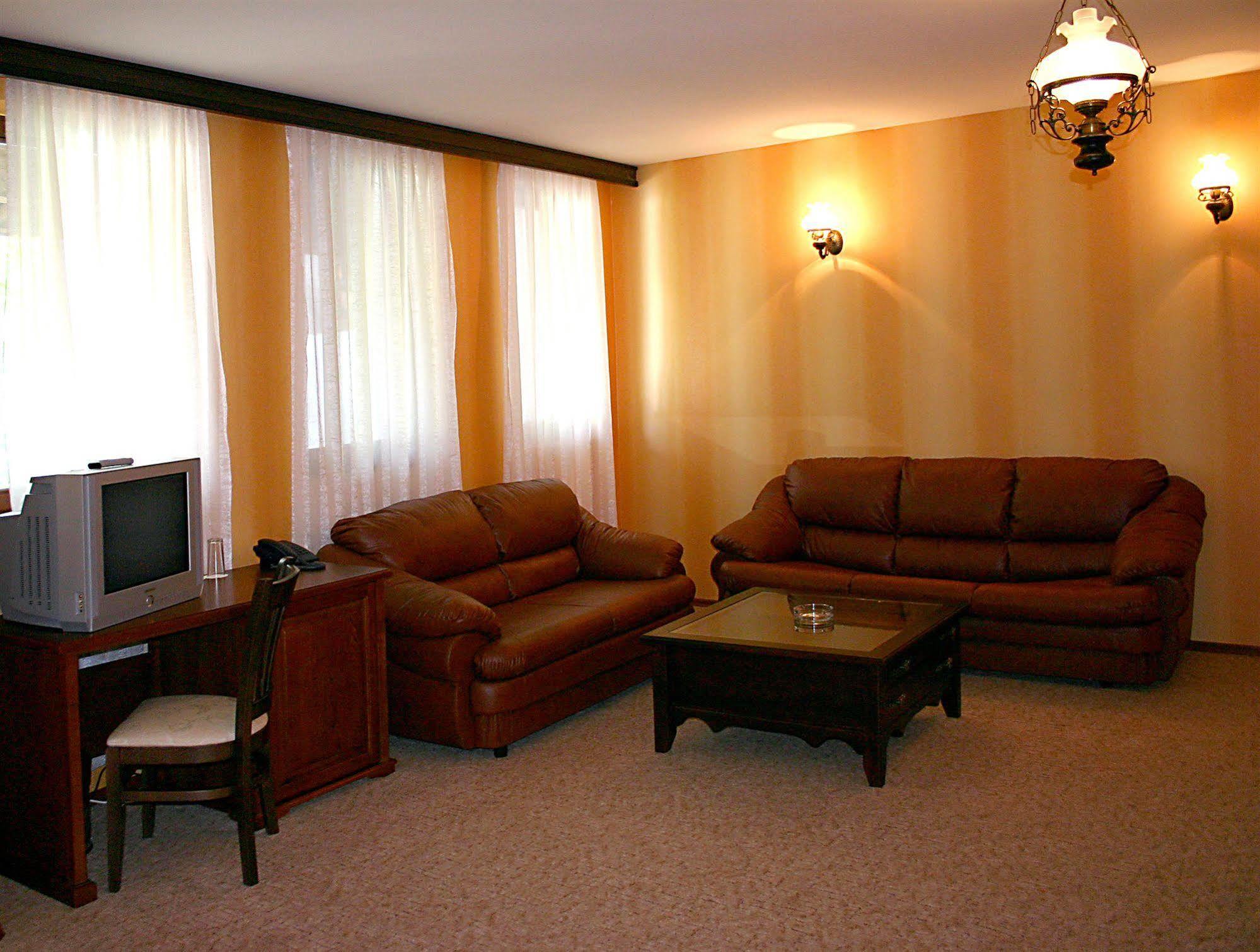 Hotel Izvora - Garden Retreat Arbanasi Exterior foto