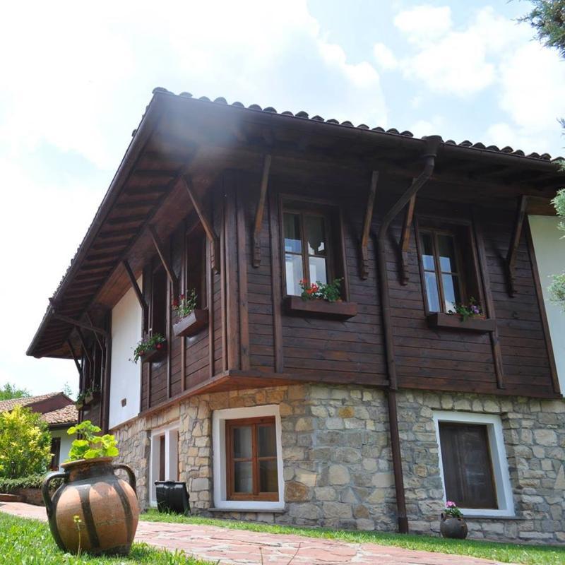 Hotel Izvora - Garden Retreat Arbanasi Exterior foto